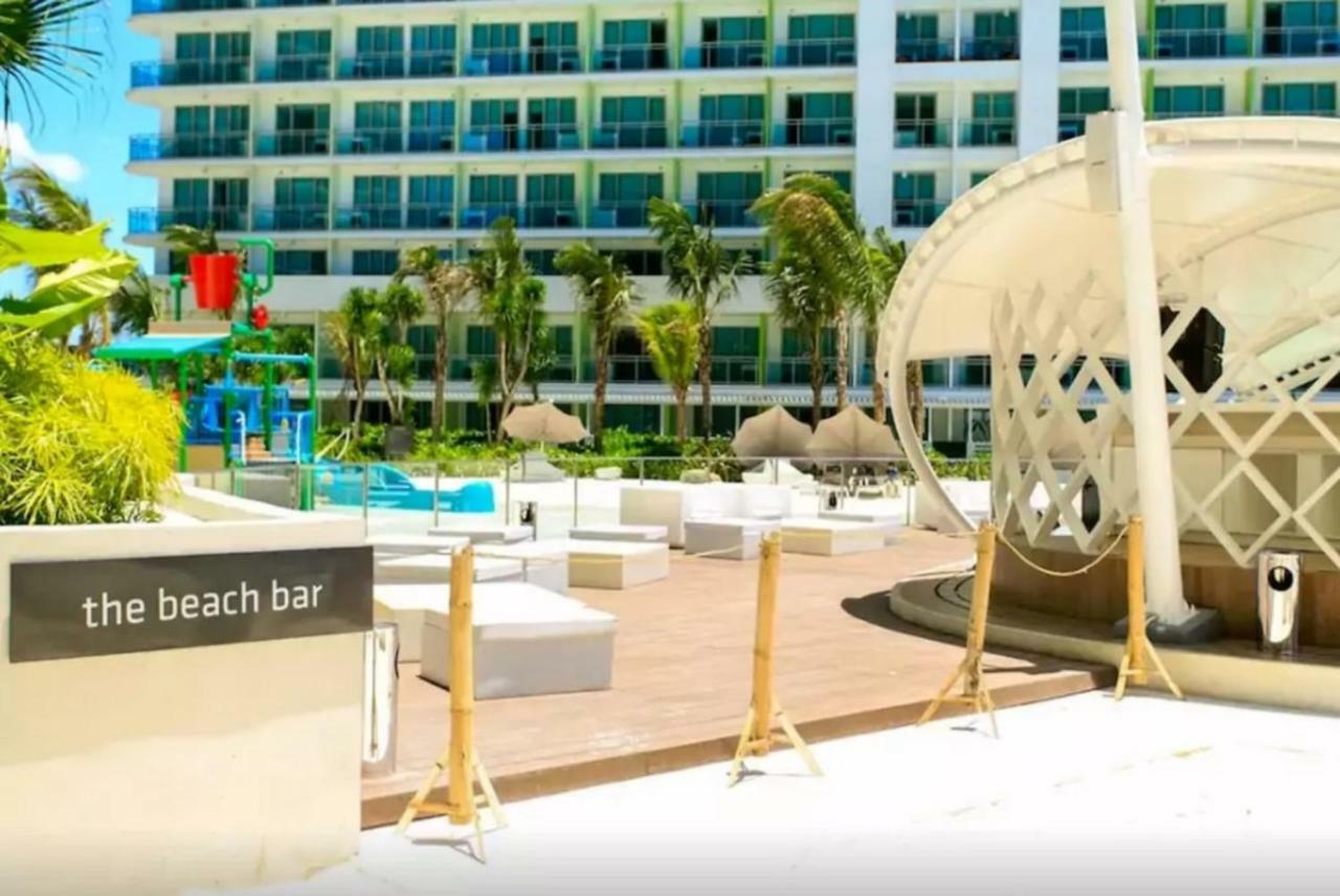 Azure C5 Man-Made Beach Balcony Multiple Units Manila Luaran gambar