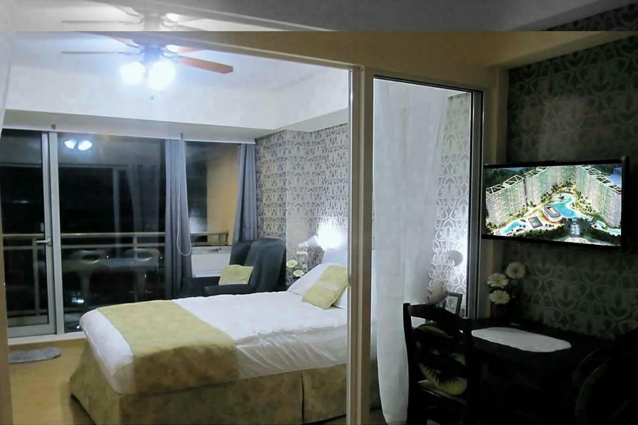 Azure C5 Man-Made Beach Balcony Multiple Units Manila Luaran gambar